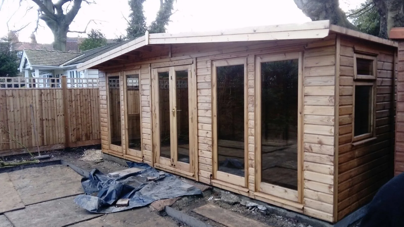 Images Herts Garden Buildings