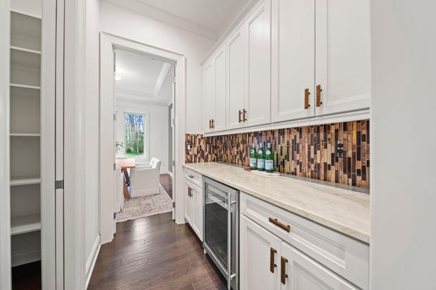 Images Teresa Powell, Realtor