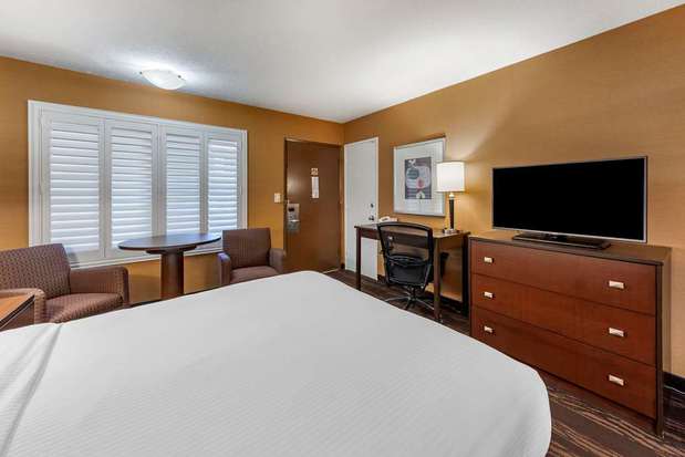 Images Best Western Plus Stovall's Inn
