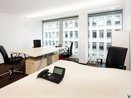 Regus Dusseldorf Konigsallee 92a Vermittlung Von Vollausgestatteten Buros In Dusseldorf Adresse Offnungszeiten Bewertungen Tel Infobel