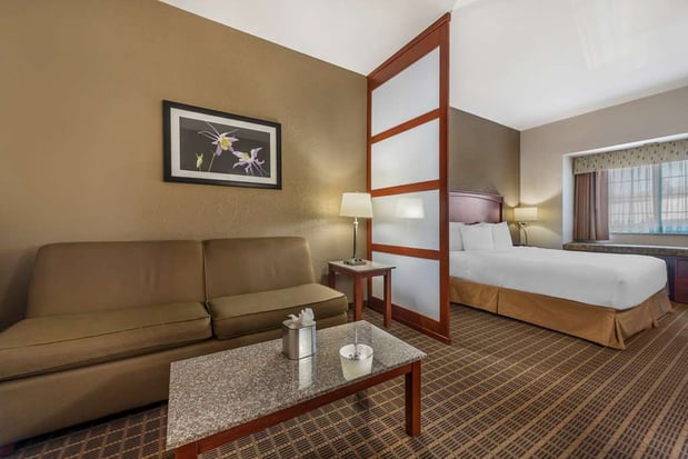 Images Best Western Plus Peak Vista Inn & Suites