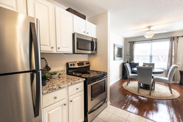 Images Autumn Creek Apartments