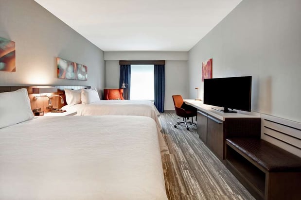 Images Hilton Garden Inn Lansing West