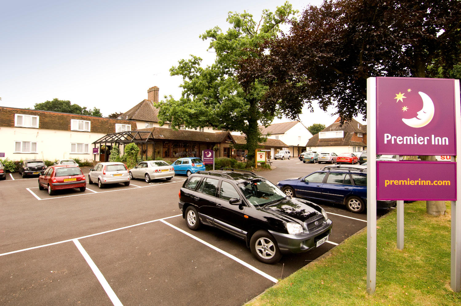 Images Premier Inn Gatwick Crawley Town (Goff's Park) hotel