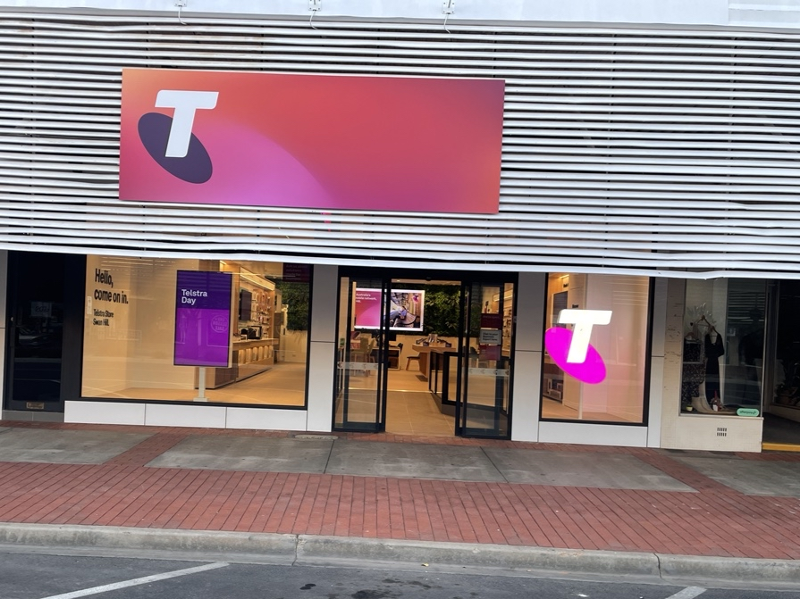 Images Telstra Swan Hill