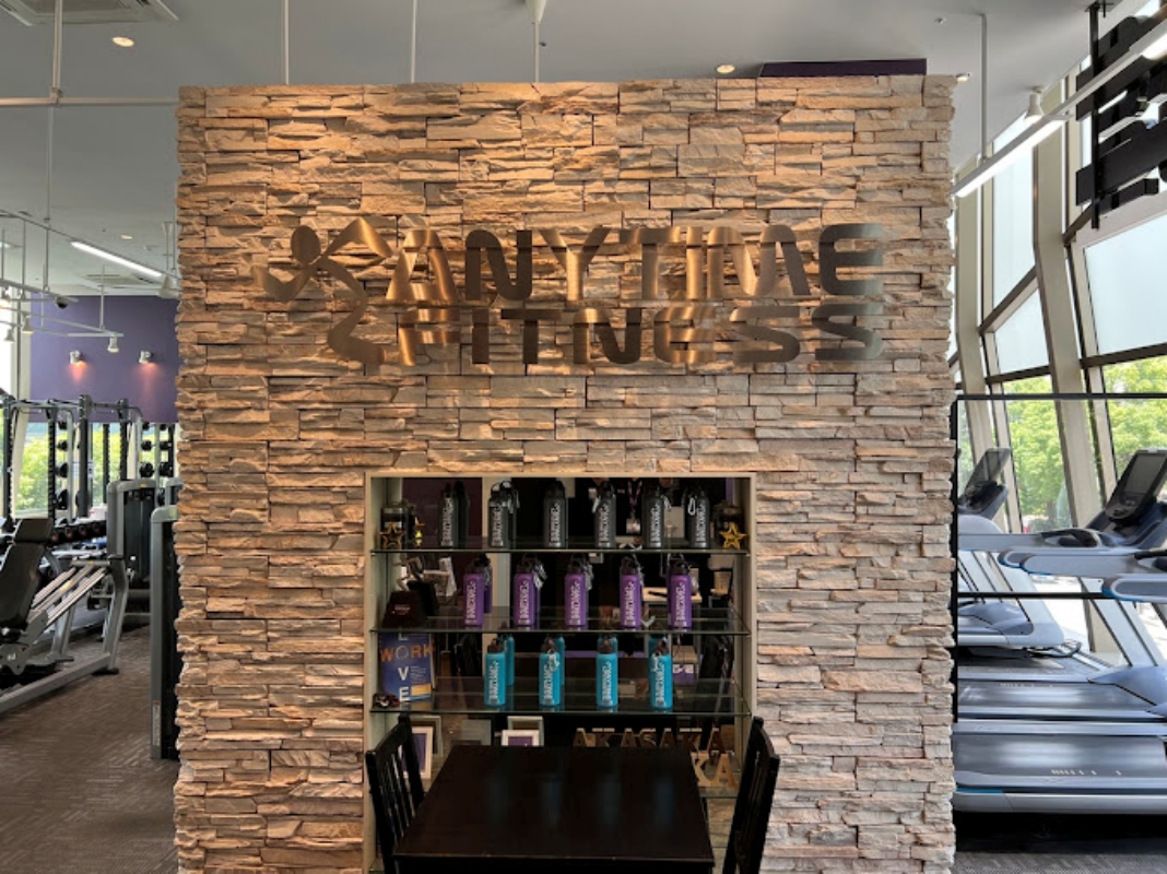 Images エニタイムフィットネス 赤坂店