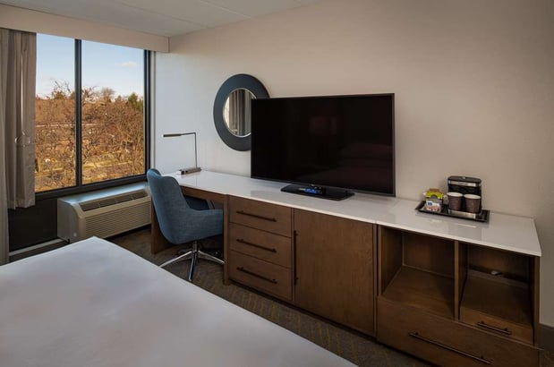Images DoubleTree by Hilton Madison East