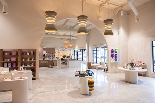 Images Kate Barone Salon