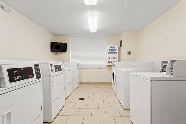 Images Holiday Inn Tampa Westshore - Airport Area by IHG