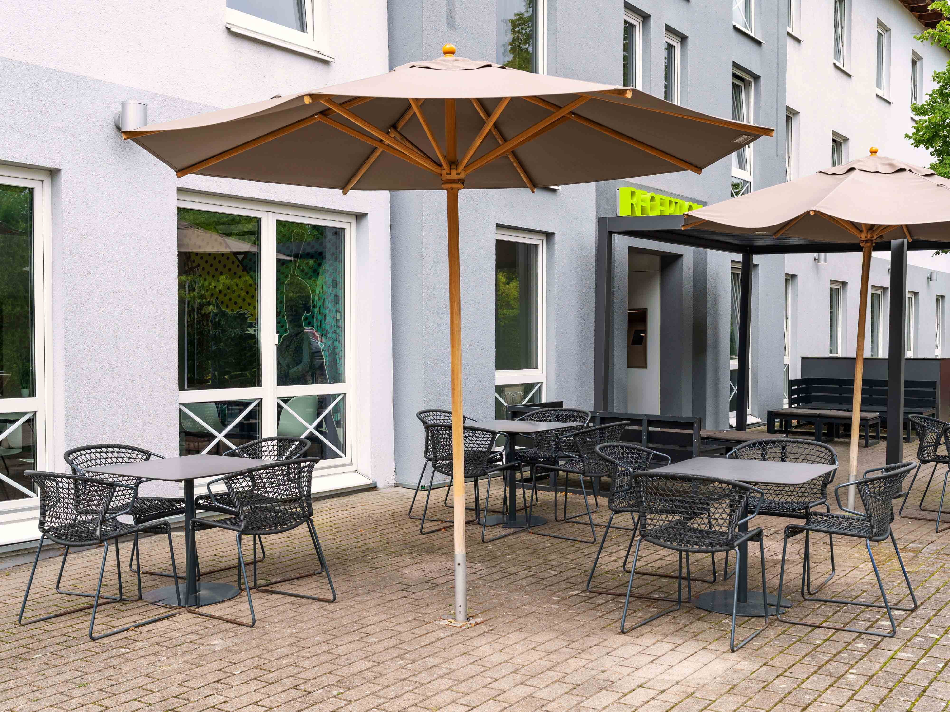 Bilder B&B HOTEL Hannover-Lahe