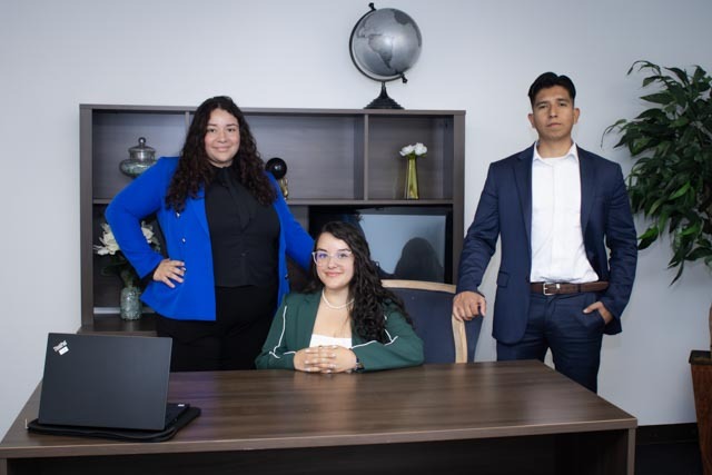 Images Manuela Mora: Allstate Insurance