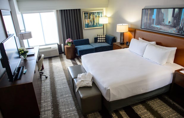 Images Crowne Plaza Dulles Airport by IHG