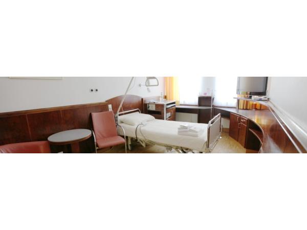 Privatklinik Goldenes Kreuz, Lazarettgasse 16-18 in Wien