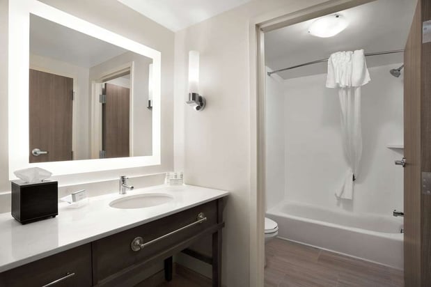 Images Homewood Suites by Hilton Florence
