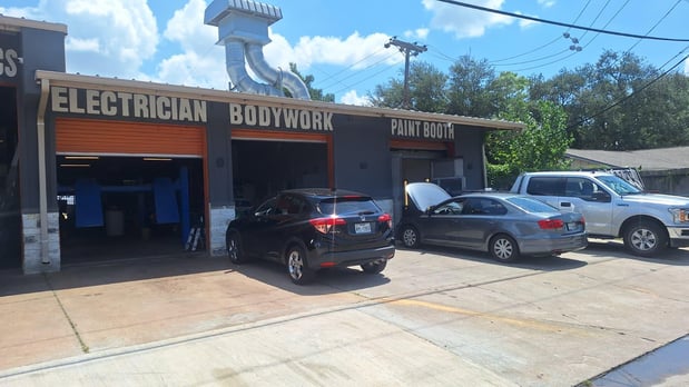 Images Total Auto Services