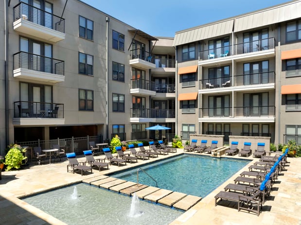 Images Camden Belmont Apartments