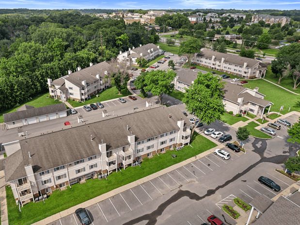 Images Sun Valley Apartments