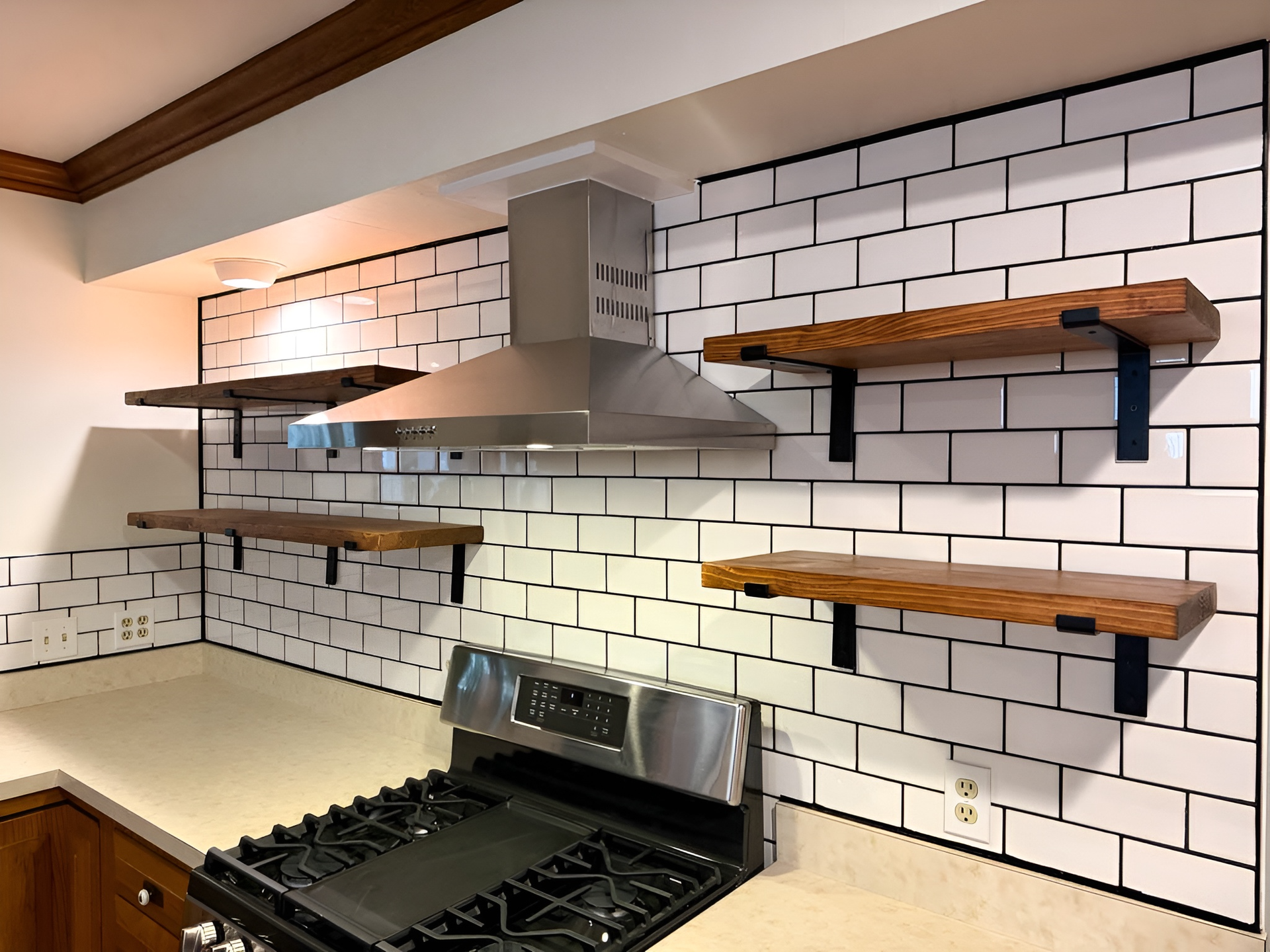 Floor & Wall Guys Image