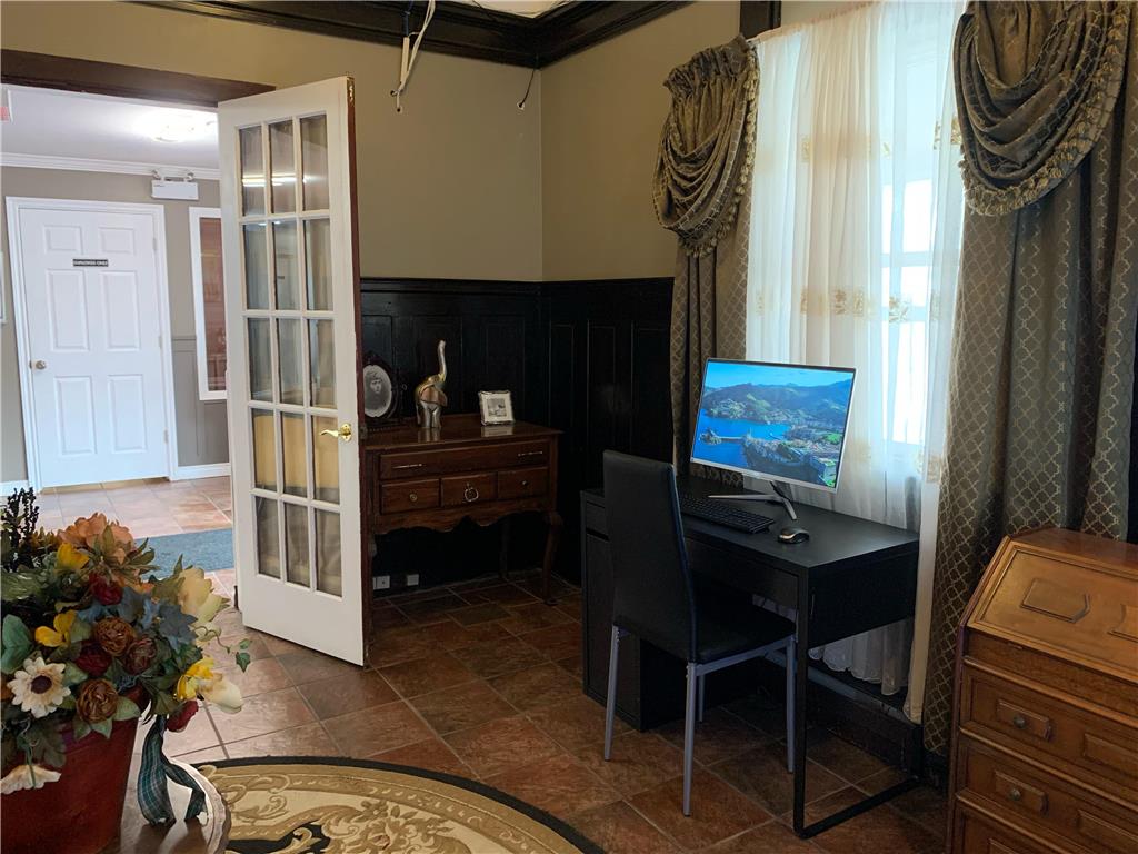Images Harbourview Inn, SureStay Collection by Best Western
