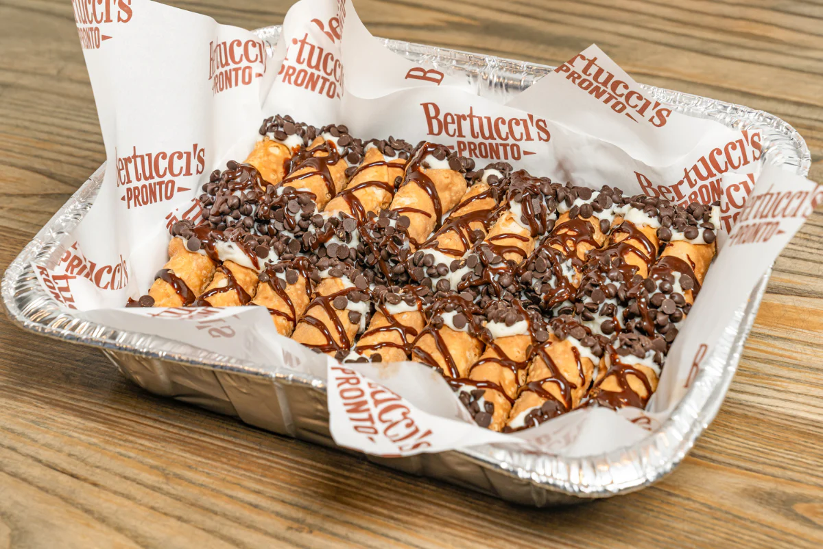 Mini Traditional Cannoli  (Desserts )