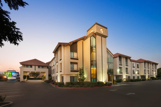 Images Holiday Inn Express & Suites Santa Clara - Silicon Valley by IHG