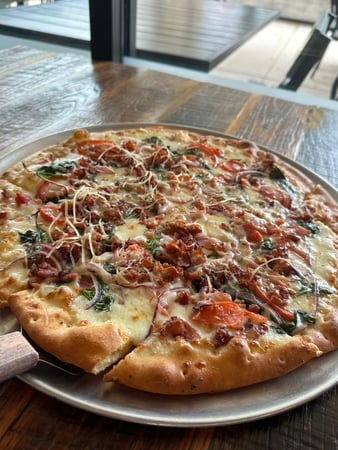 Images Crust Pizza Co. - Baton Rouge