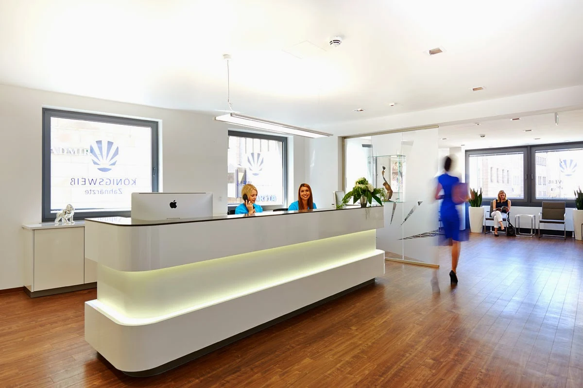 Bilder KÖNIGSWEIß Zahnärzte MVZ Nürnberg