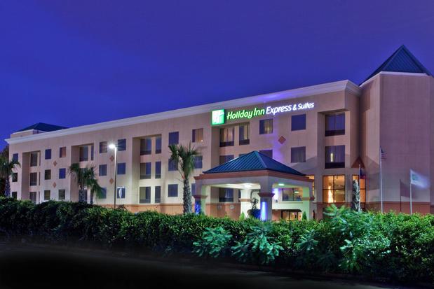 Images Holiday Inn Express & Suites Lawrenceville by IHG