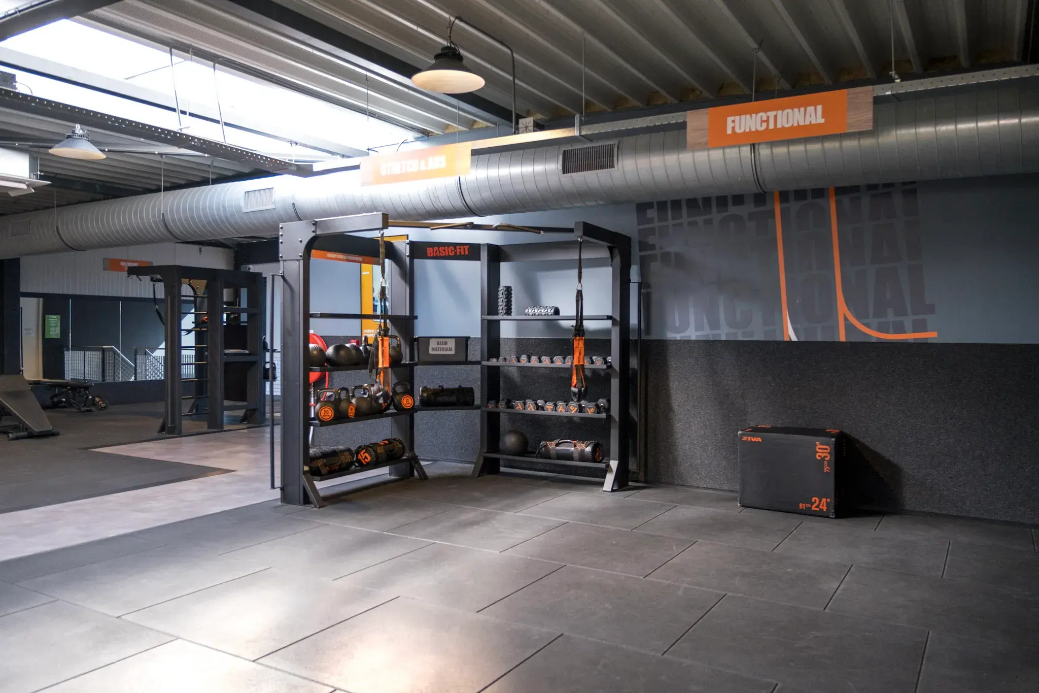 Foto's Basic-Fit 24/7