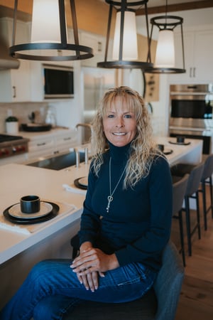 Images Jennifer Fiore - Guild Mortgage