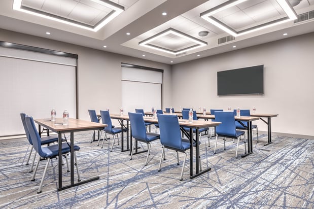 Images Holiday Inn Express & Suites Austin Airport East by IHG