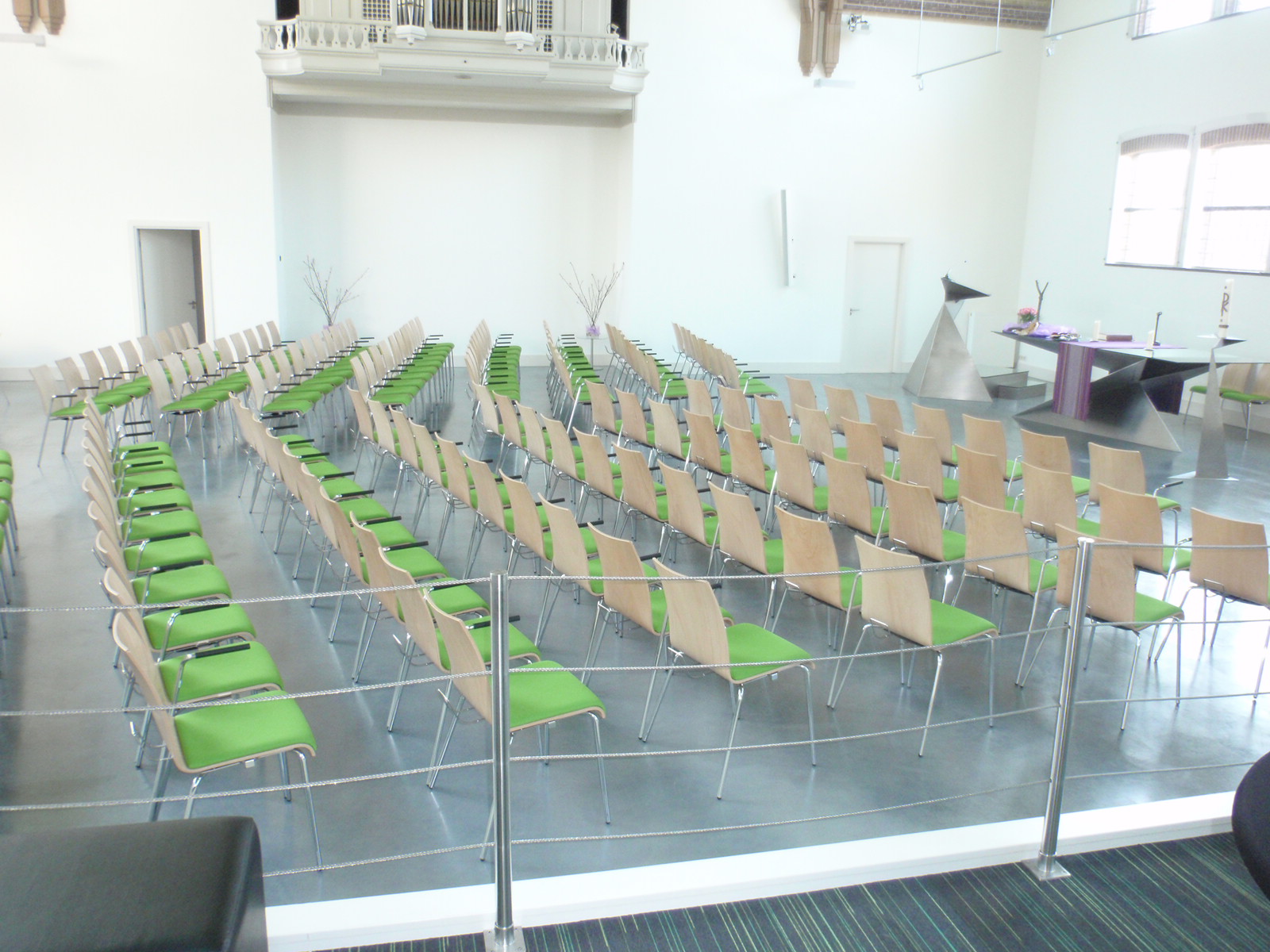 ROKI Kirchenspezialist, Finkenweg 14 in Habichtswald