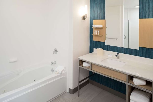 Images Hilton Garden Inn Sioux City Riverfront