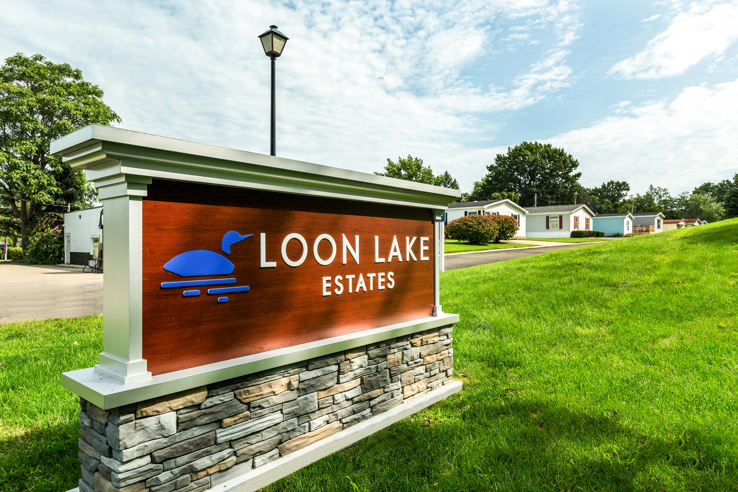 Loon Lake Estates Monument Sign