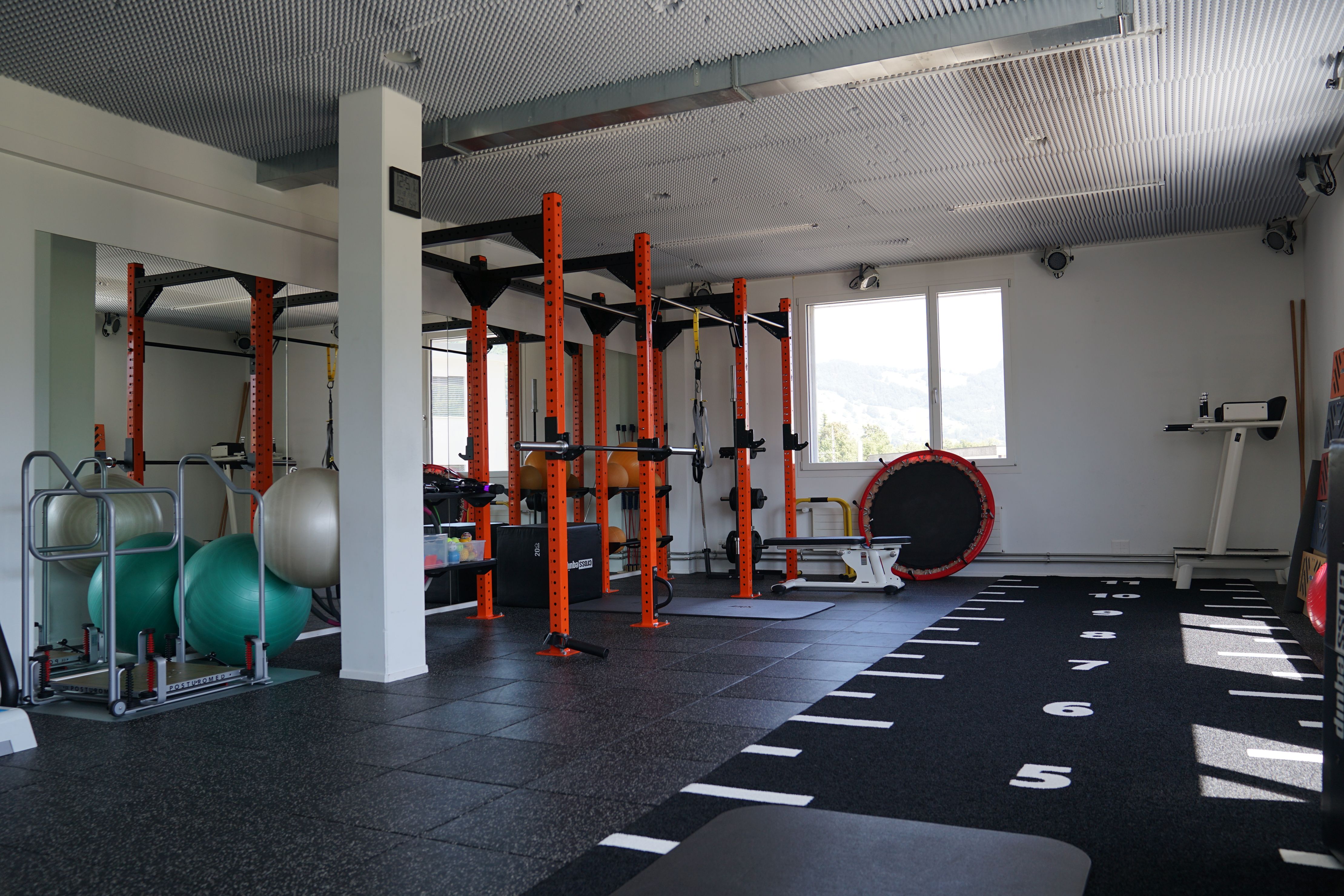 Bilder Physical Center Mavric AG