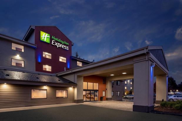 Images Holiday Inn Express Portland SE - Clackamas Area, an IHG Hotel
