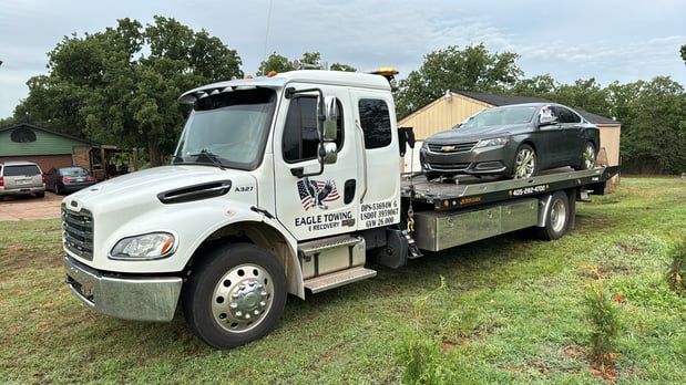 Images Eagle Towing & Recovery