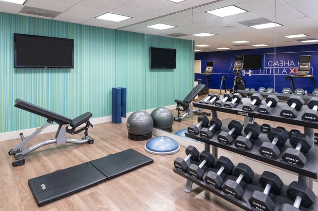 Images Holiday Inn Express & Suites Orlando International Airport by IHG