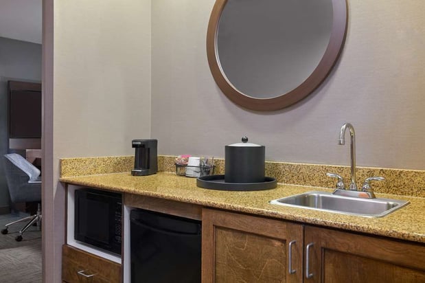 Images Hampton Inn & Suites Providence/Smithfield
