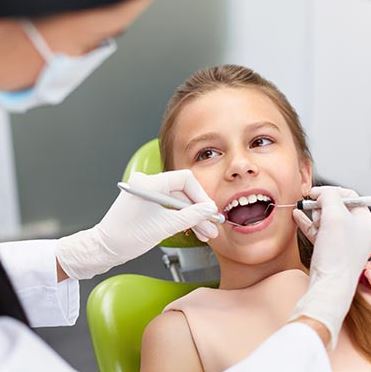Images Carrefour Dentaire 440 - Invisalign, Dentiste Laval