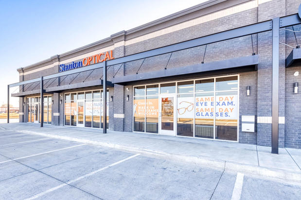 Images Stanton Optical