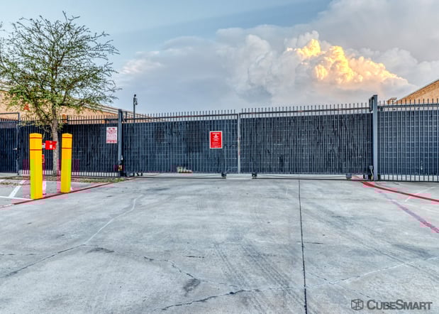 Images CubeSmart Self Storage
