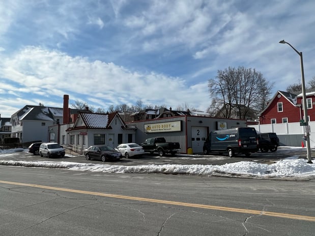 Images Pro Shine Auto Body (Worcester)