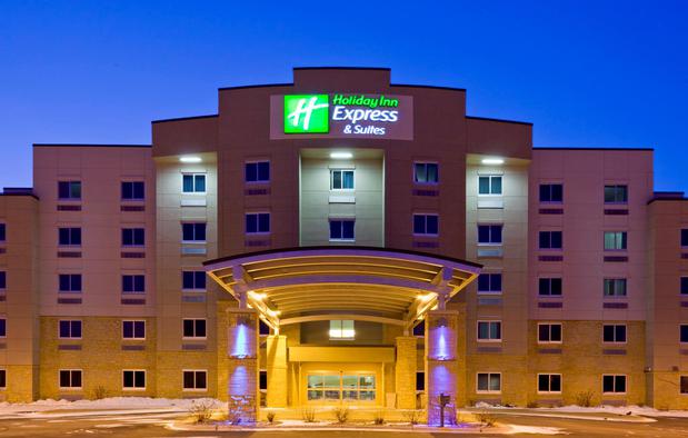Images Holiday Inn Express & Suites Mankato East, an IHG Hotel