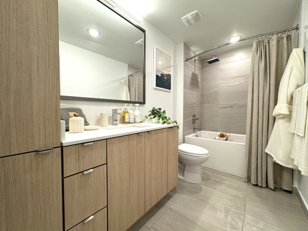 Images Caroline Golden Glades