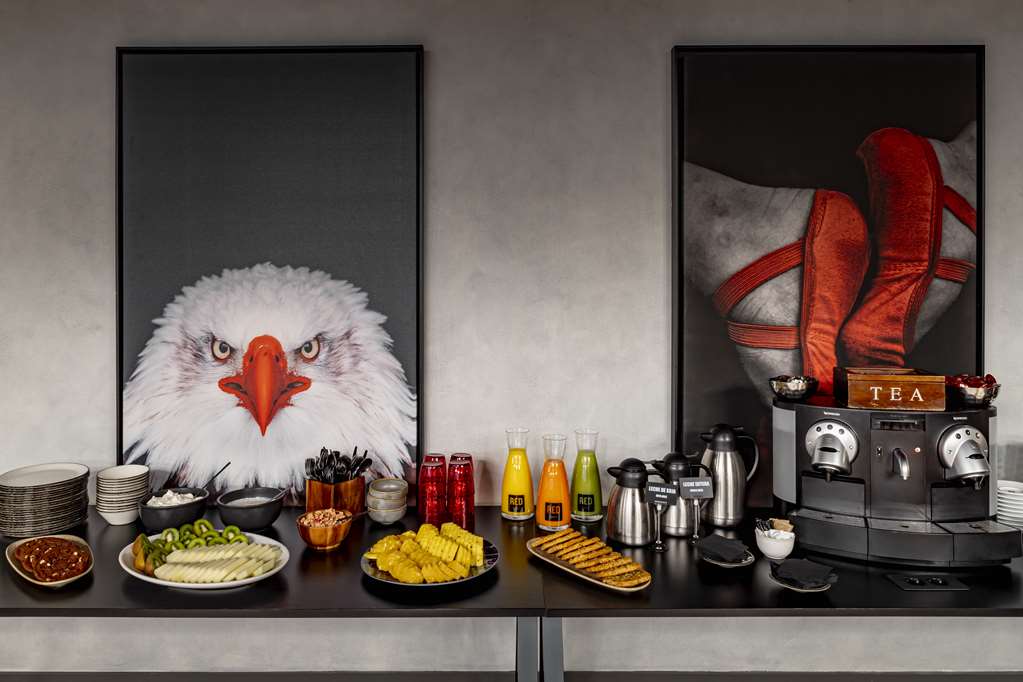 Images Radisson RED Madrid