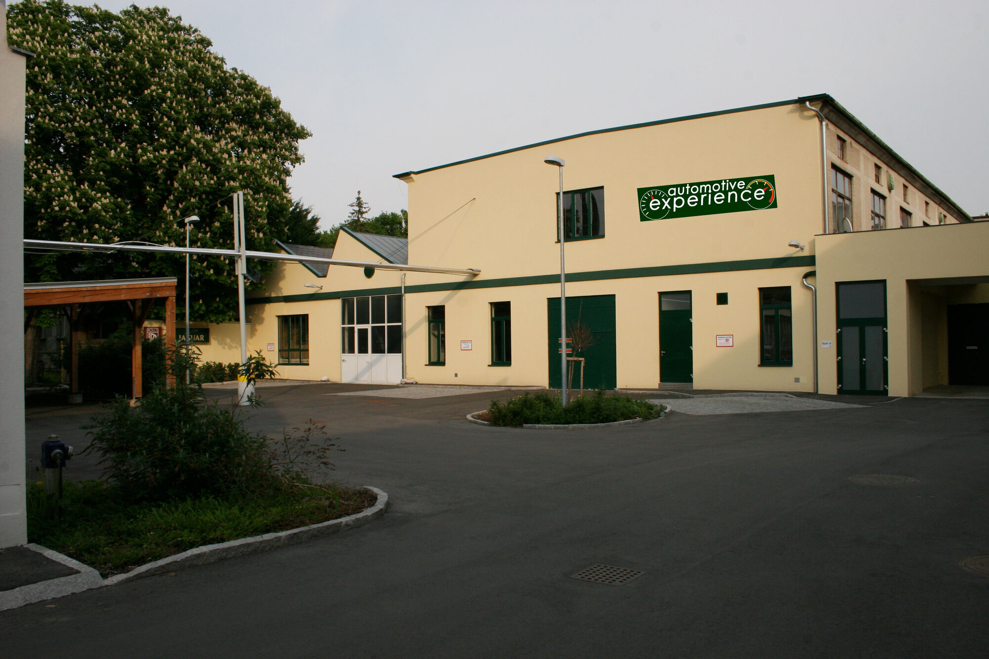 Bild 8 von automotive experience GmbH