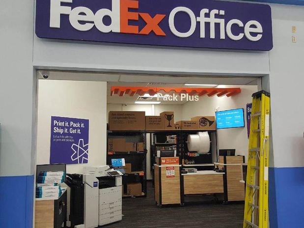 Images FedEx Office Print & Ship Center