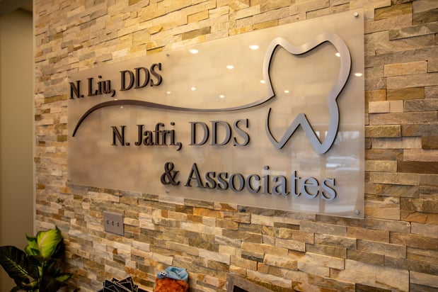 Images Secure Dental—East Peoria