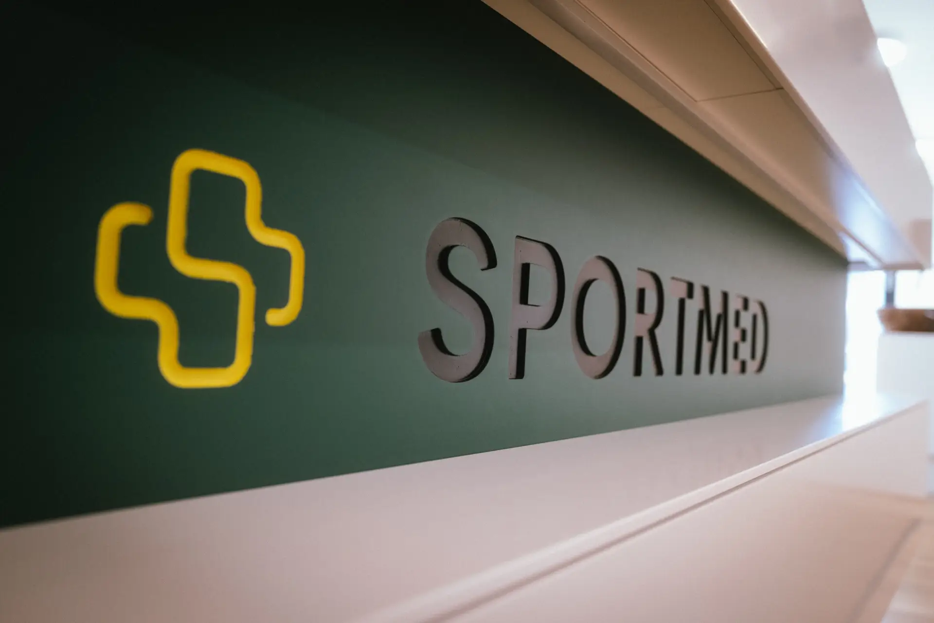Bild 4 von Dr. Michael Ostermann - SportMed Vorarlberg - Facharzt für Orthopädie und Traumatologie
